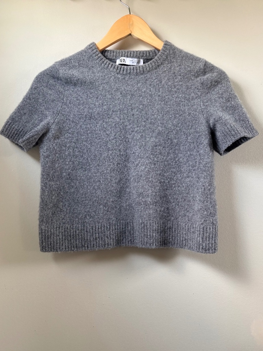 Zara Gray Short Sleeve Sweater